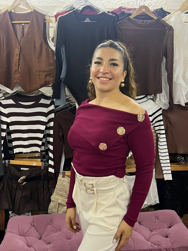 Sweater Cuello Botones