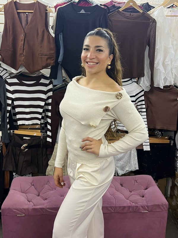 Sweater Cuello Botones
